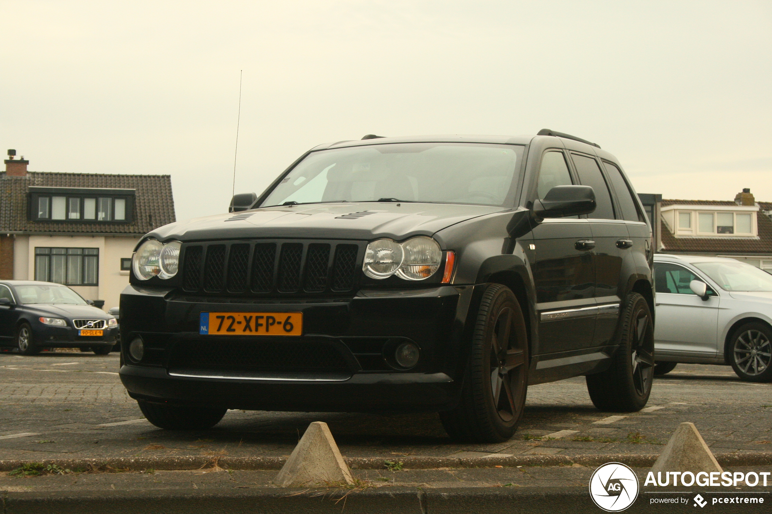 Jeep Grand Cherokee SRT-8 2005