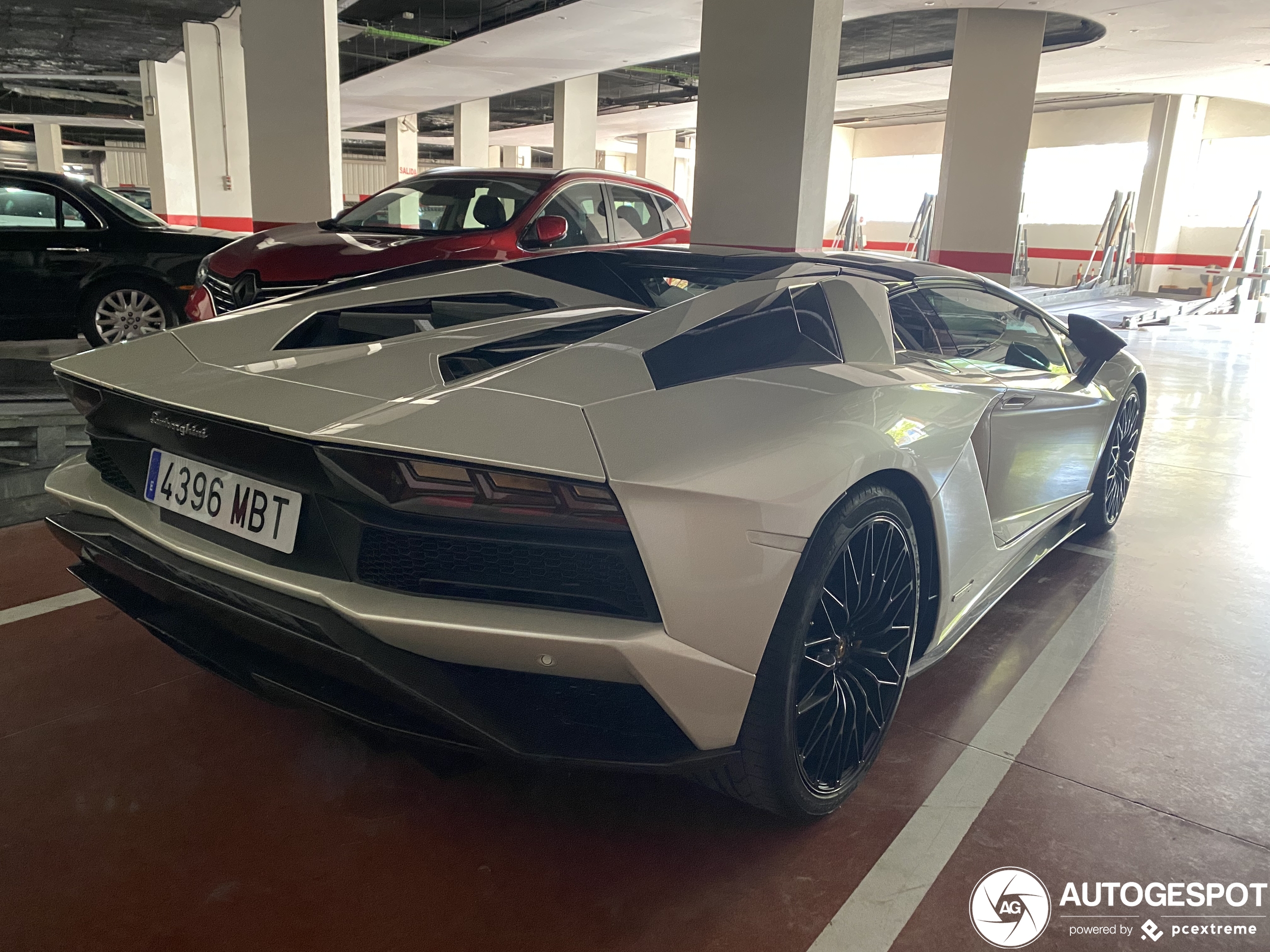 Lamborghini Aventador S LP740-4 Roadster