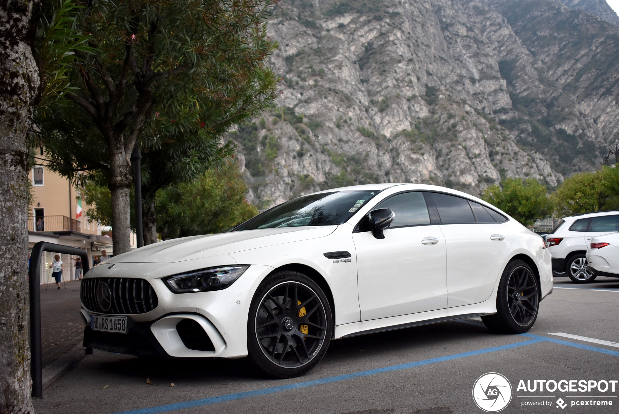 Mercedes-AMG GT 63 S X290