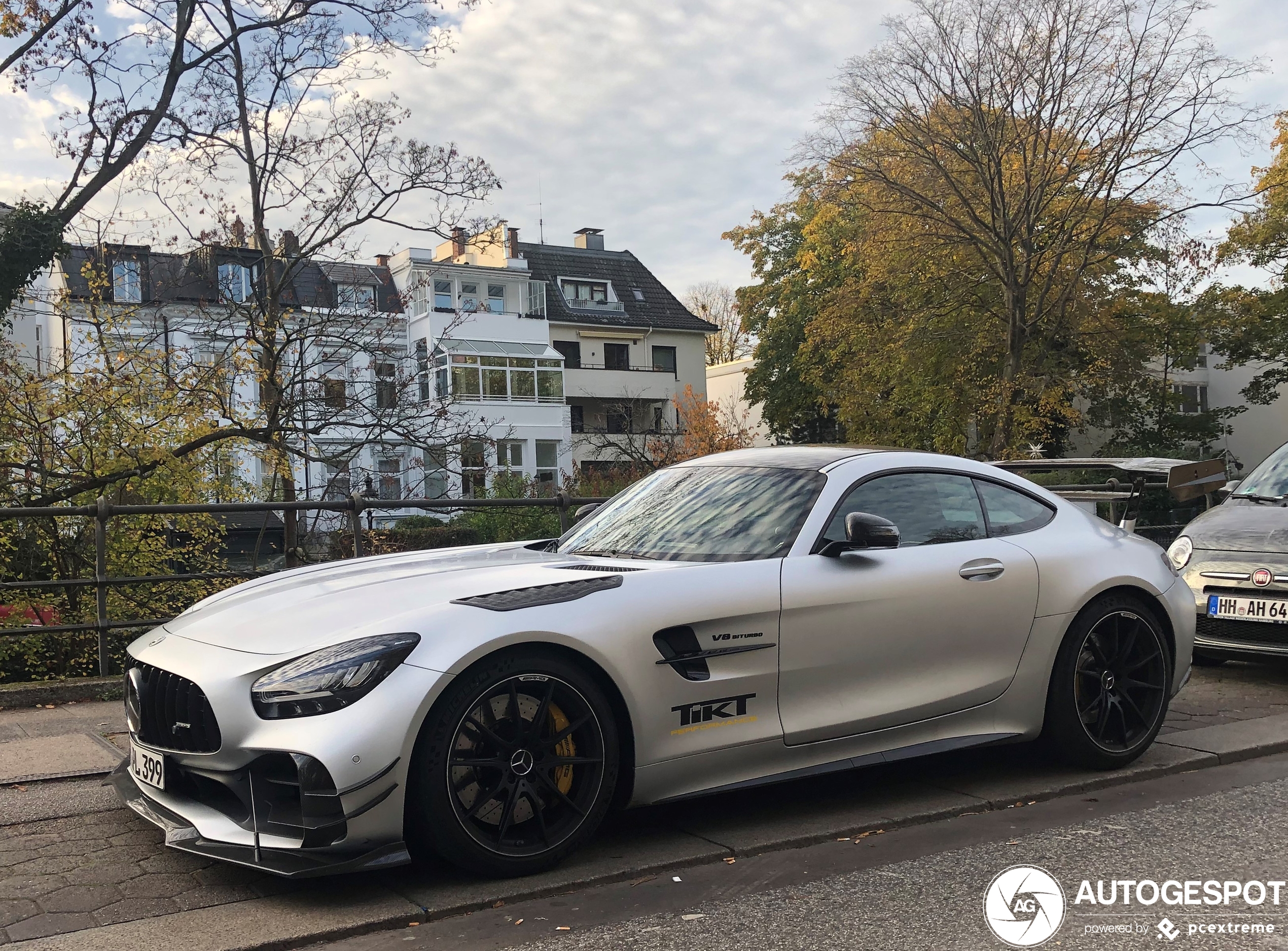 Trio van bolides in Hamburg