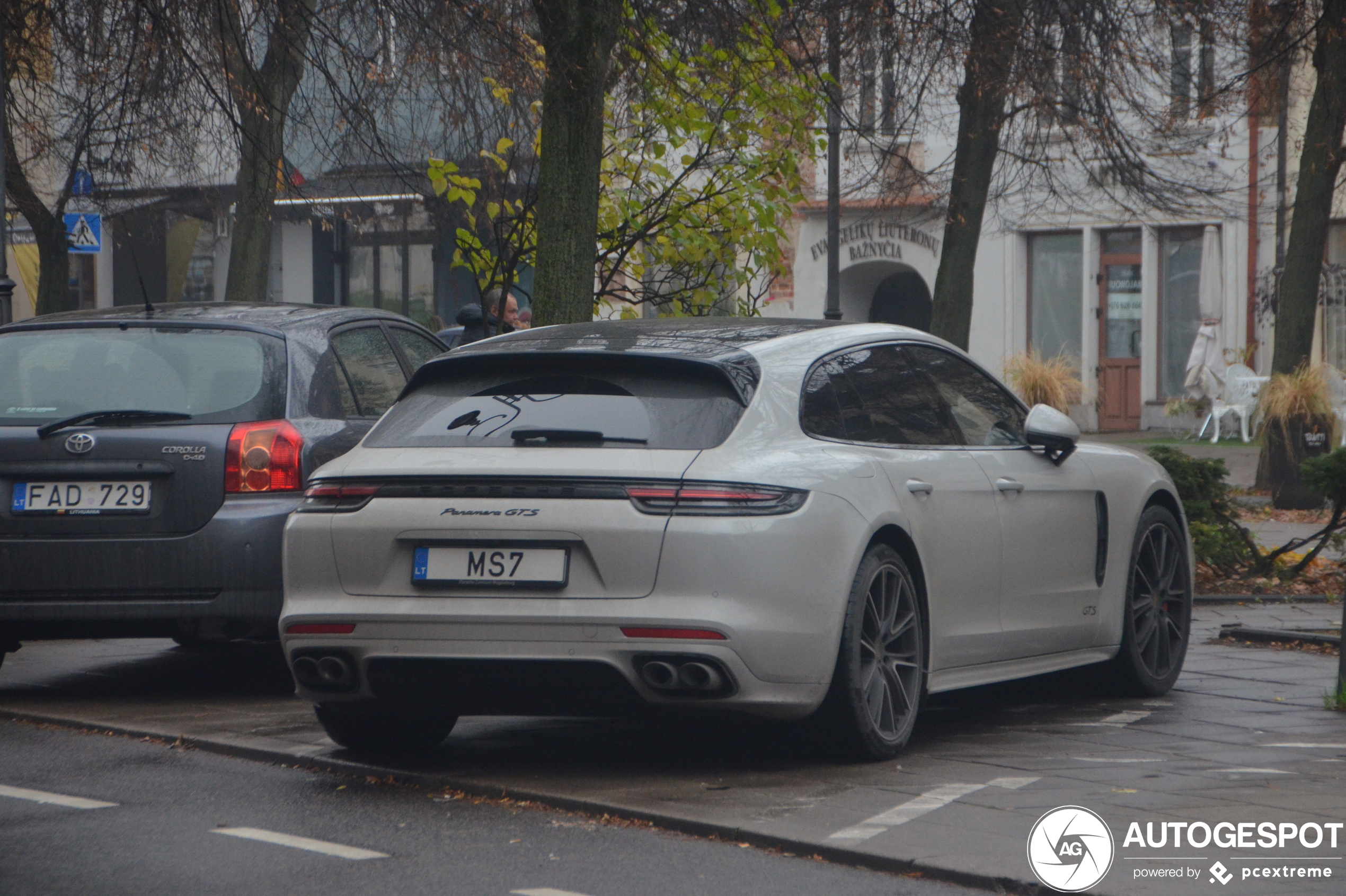 Porsche 971 Panamera GTS Sport Turismo