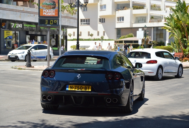 Ferrari GTC4Lusso