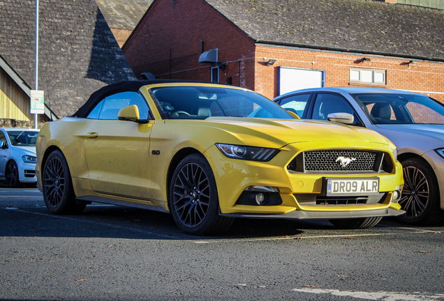 Ford Mustang GT Convertible 2015