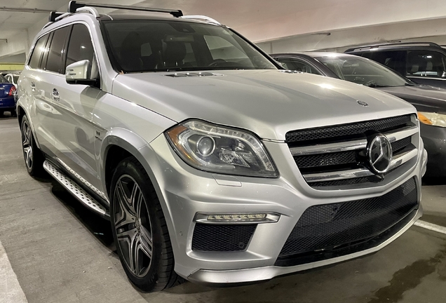 Mercedes-Benz GL 63 AMG X166