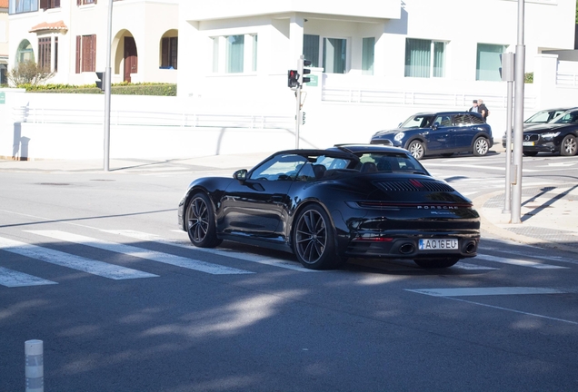 Porsche 992 Carrera 4S Cabriolet