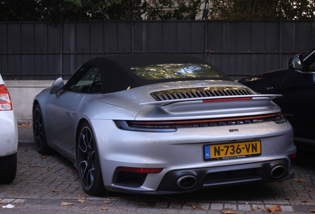 Porsche 992 Turbo S Cabriolet