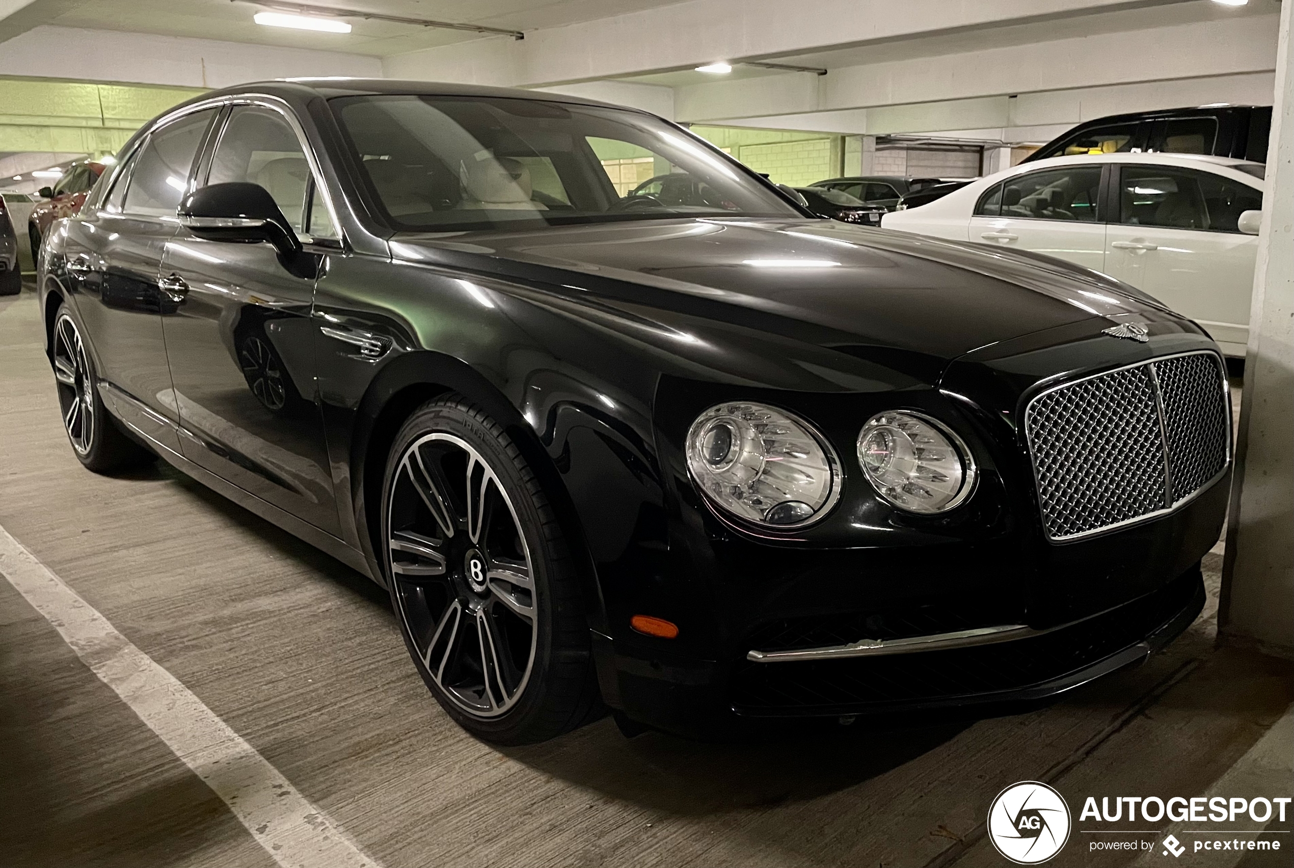 Bentley Flying Spur W12