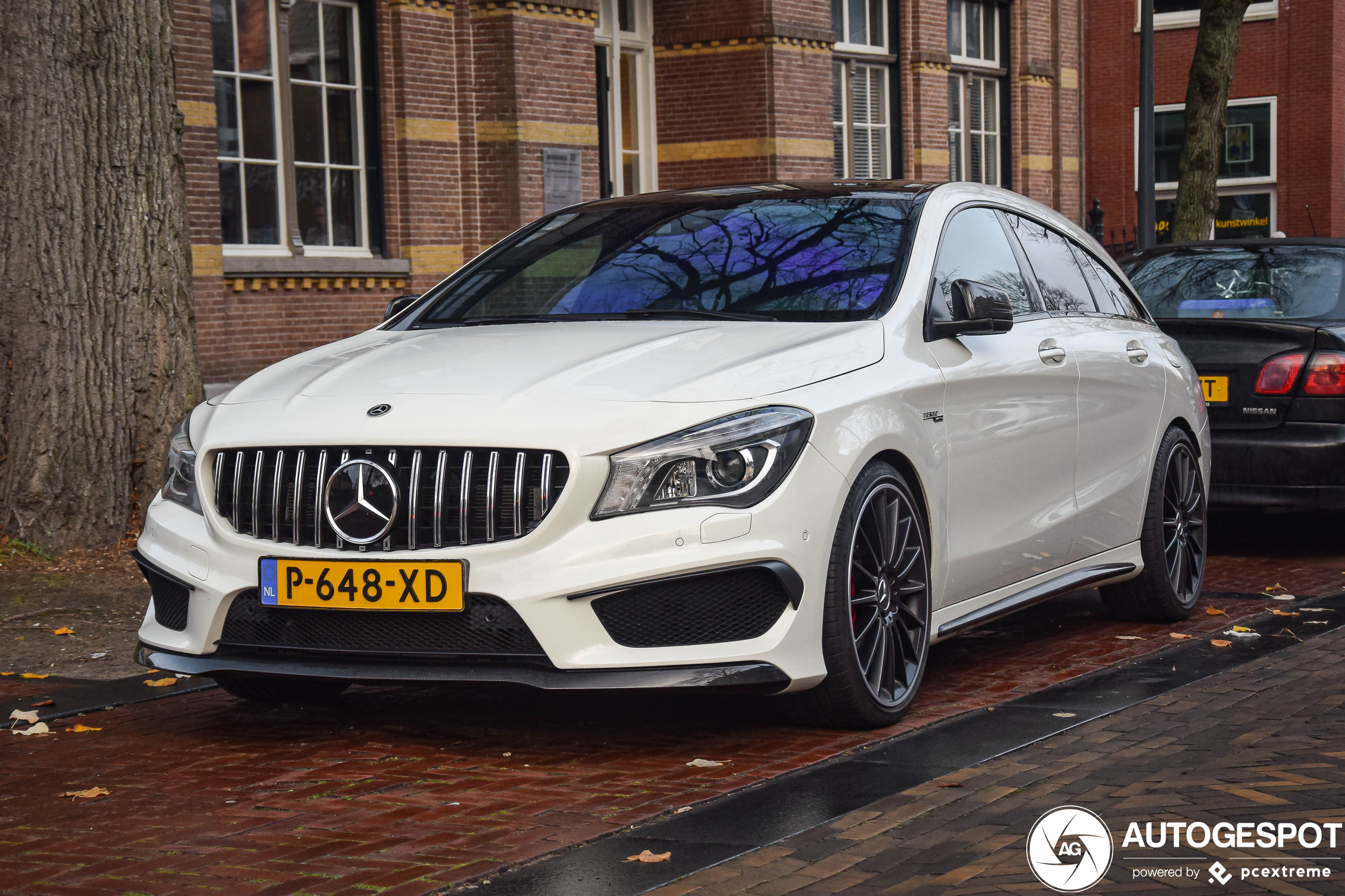 Mercedes-Benz CLA 45 AMG Shooting Brake