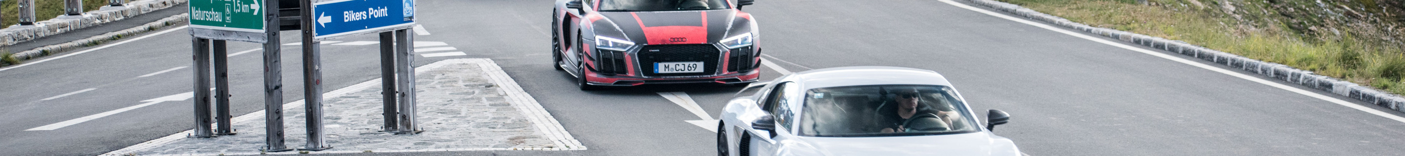 Audi R8 V10 Plus 2015