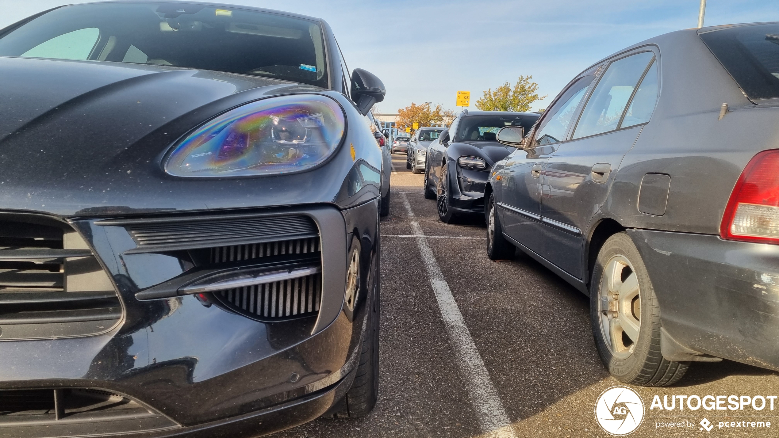 Porsche 95B Macan GTS MkII