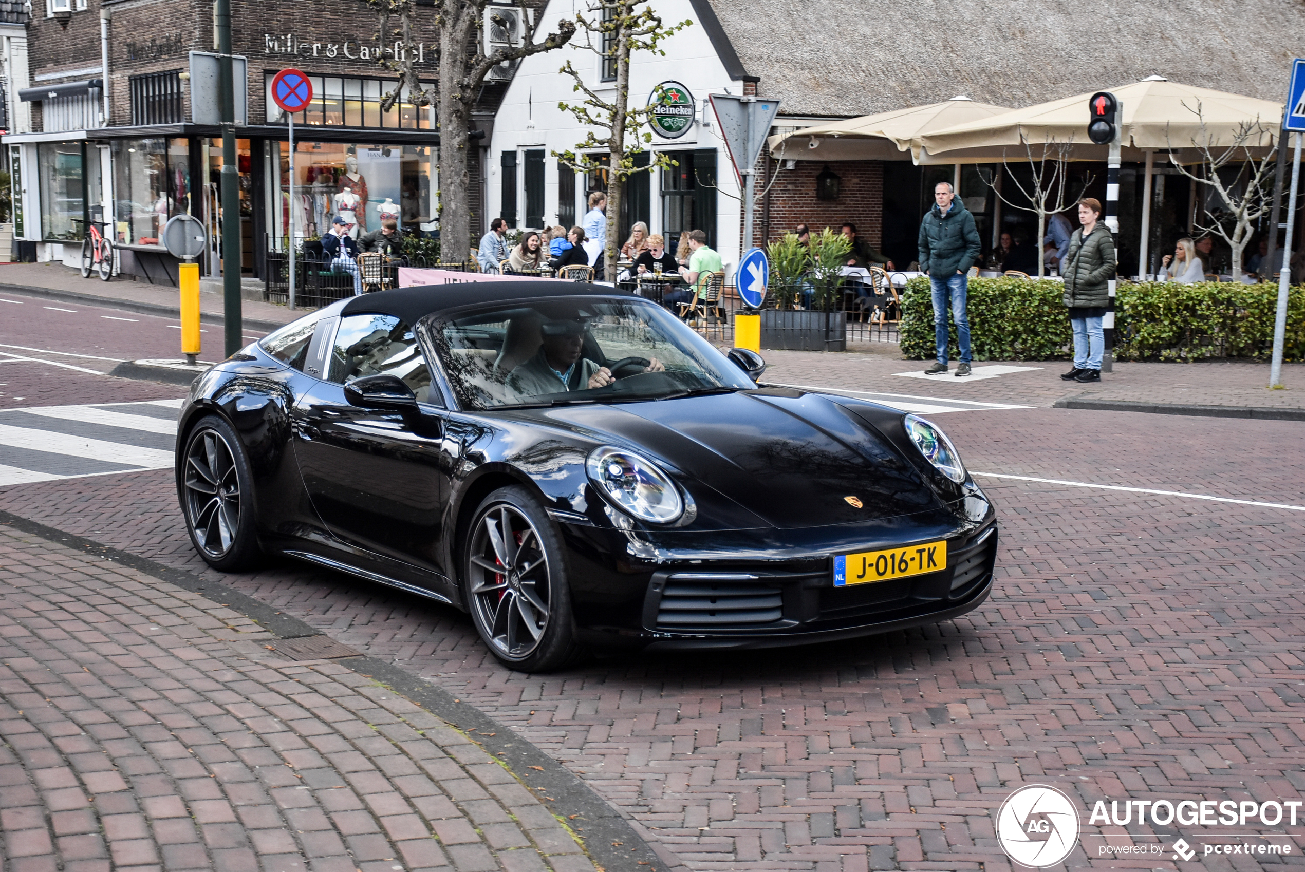 Porsche 992 Targa 4S