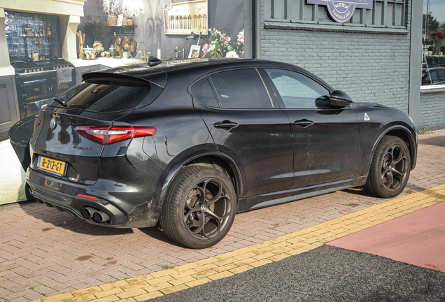 Alfa Romeo Stelvio Quadrifoglio