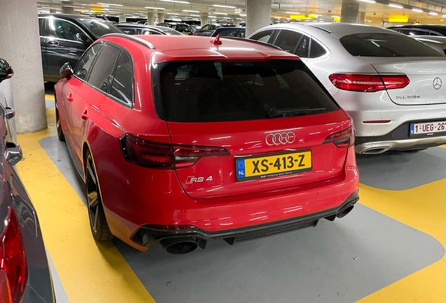 Audi RS4 Avant B9