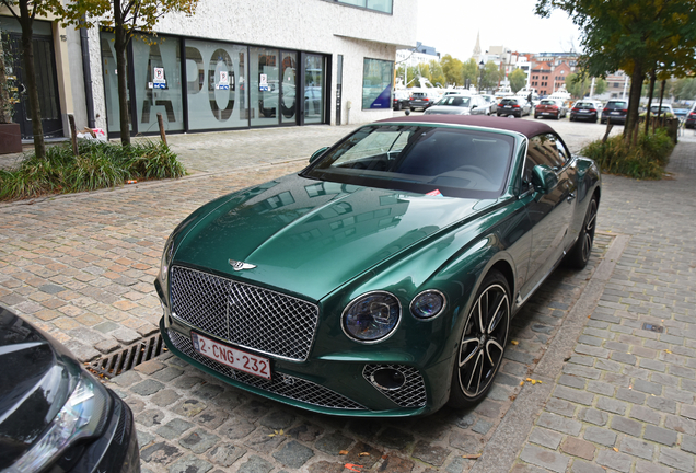 Bentley Continental GTC V8 2020