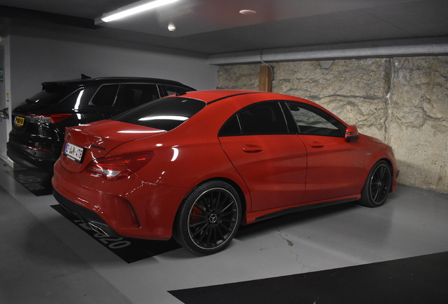 Mercedes-Benz CLA 45 AMG C117