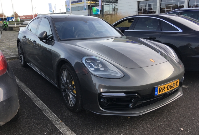 Porsche 971 Panamera Turbo S E-Hybrid