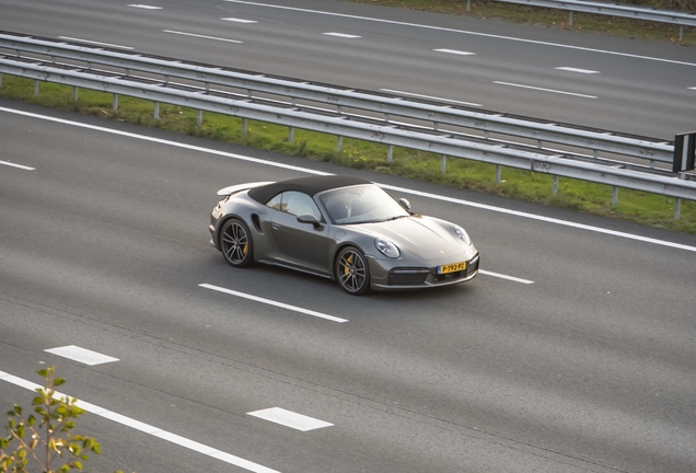 Porsche 992 Turbo S Cabriolet