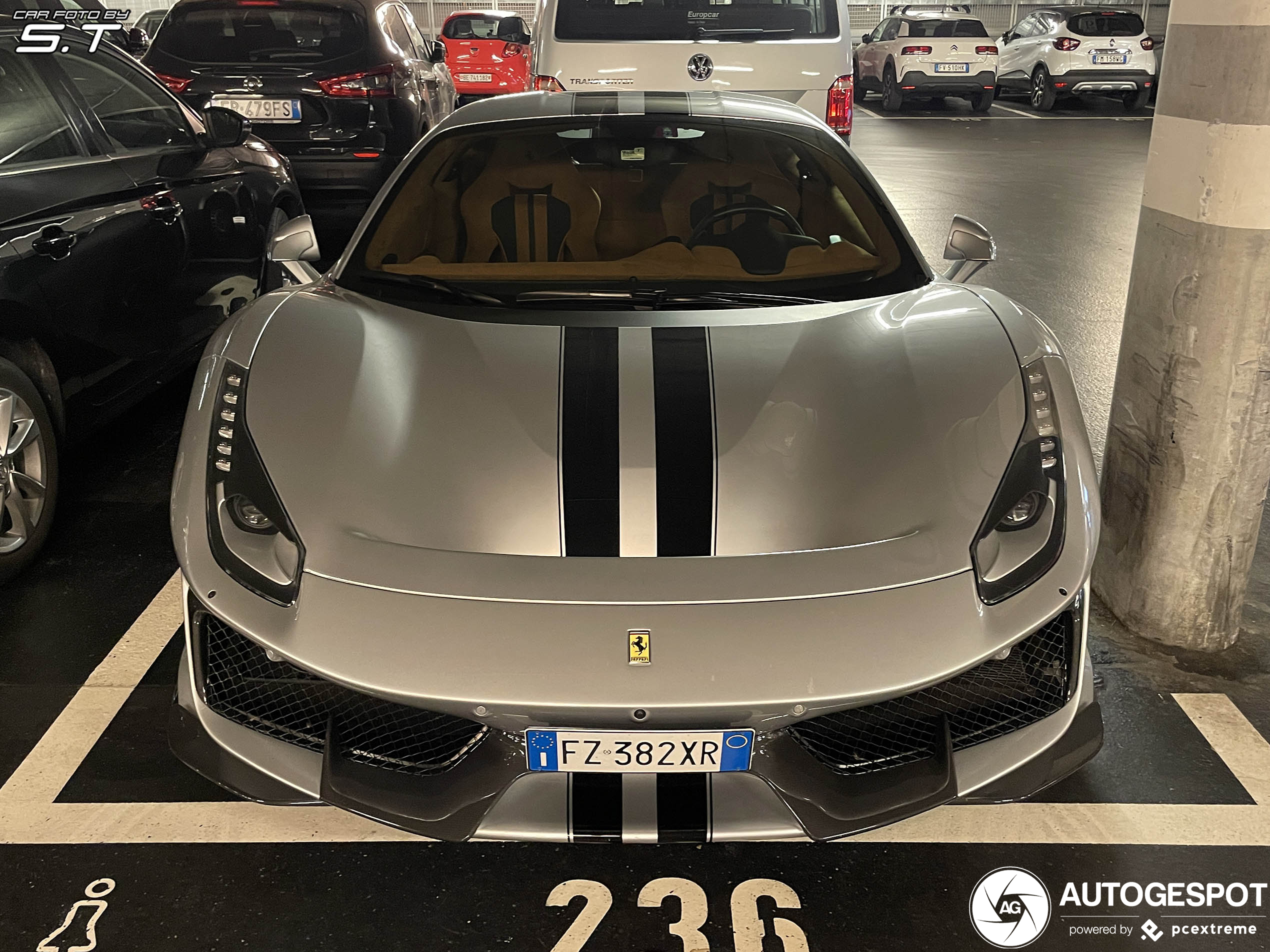 Ferrari 488 Pista