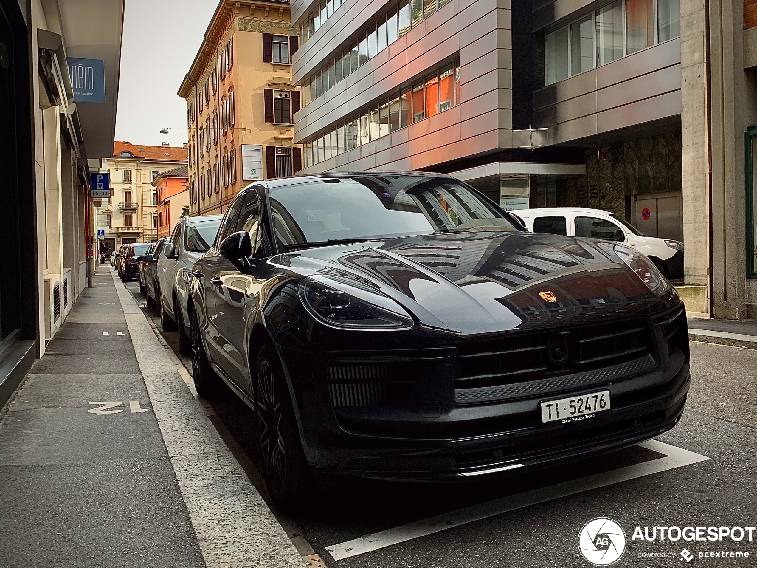 Porsche 95B Macan GTS MkIII