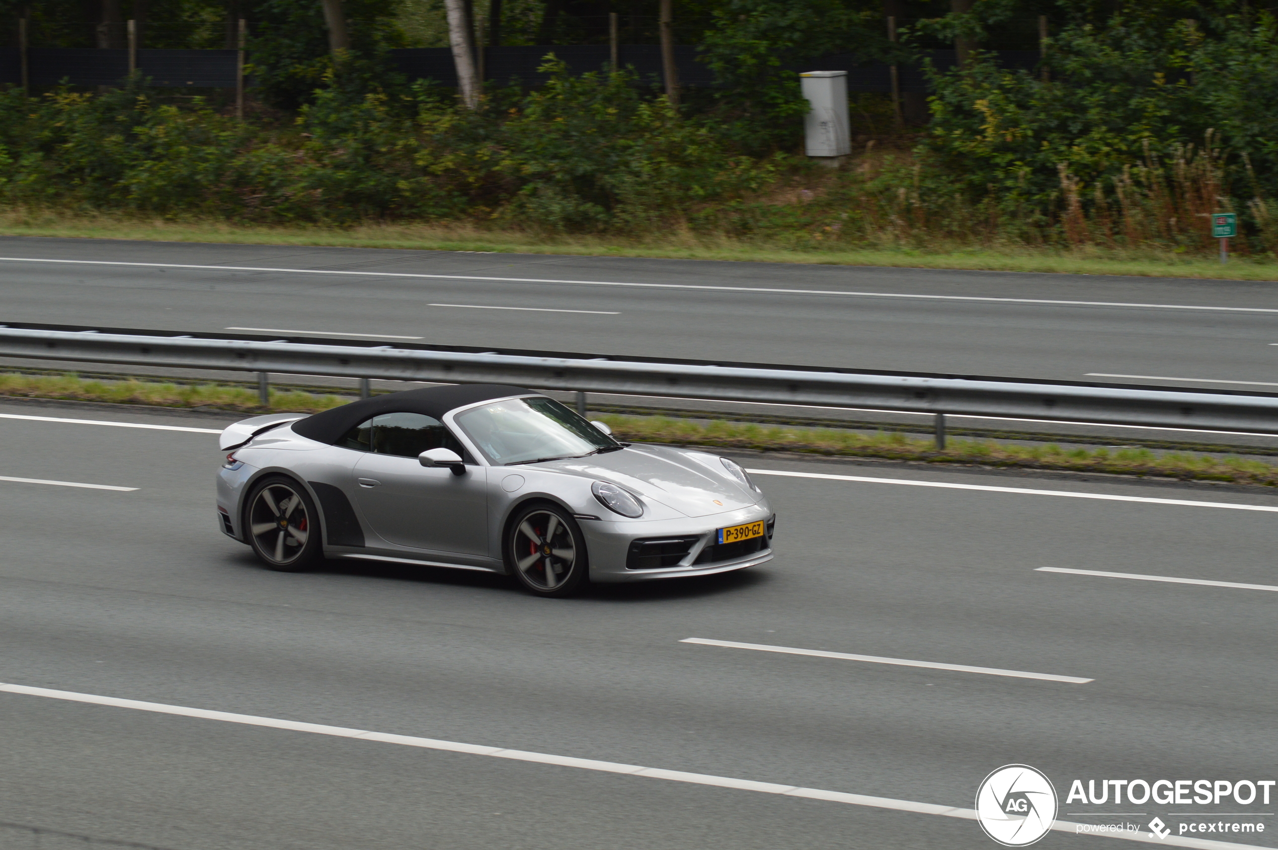 Porsche 992 Carrera S Cabriolet