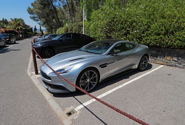 Aston Martin Vanquish 2013