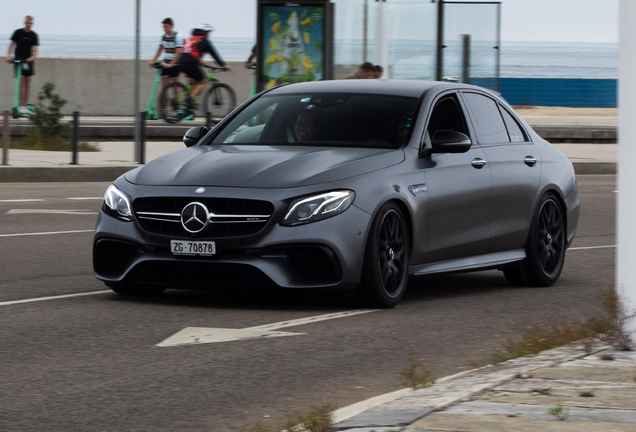 Mercedes-AMG E 63 S W213