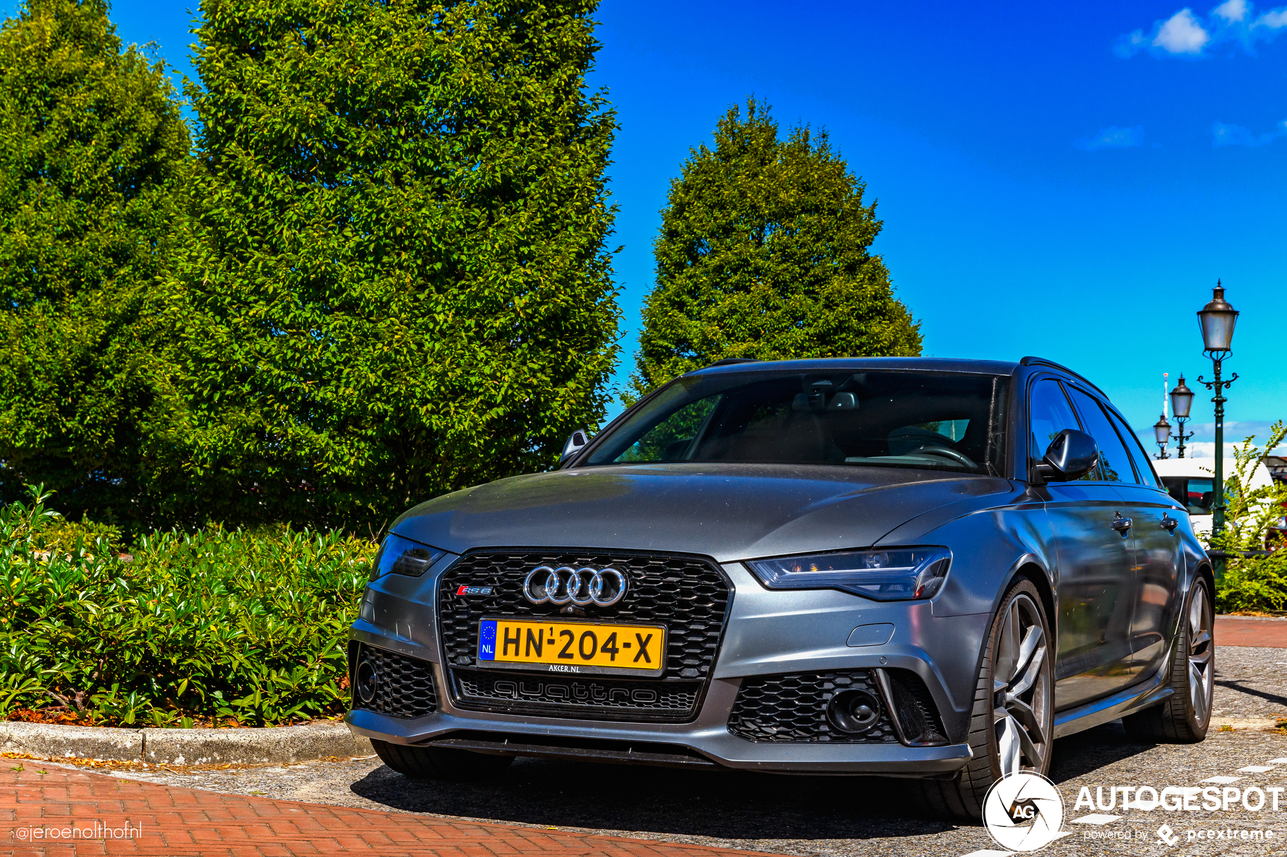 Audi RS6 Avant C7 2015