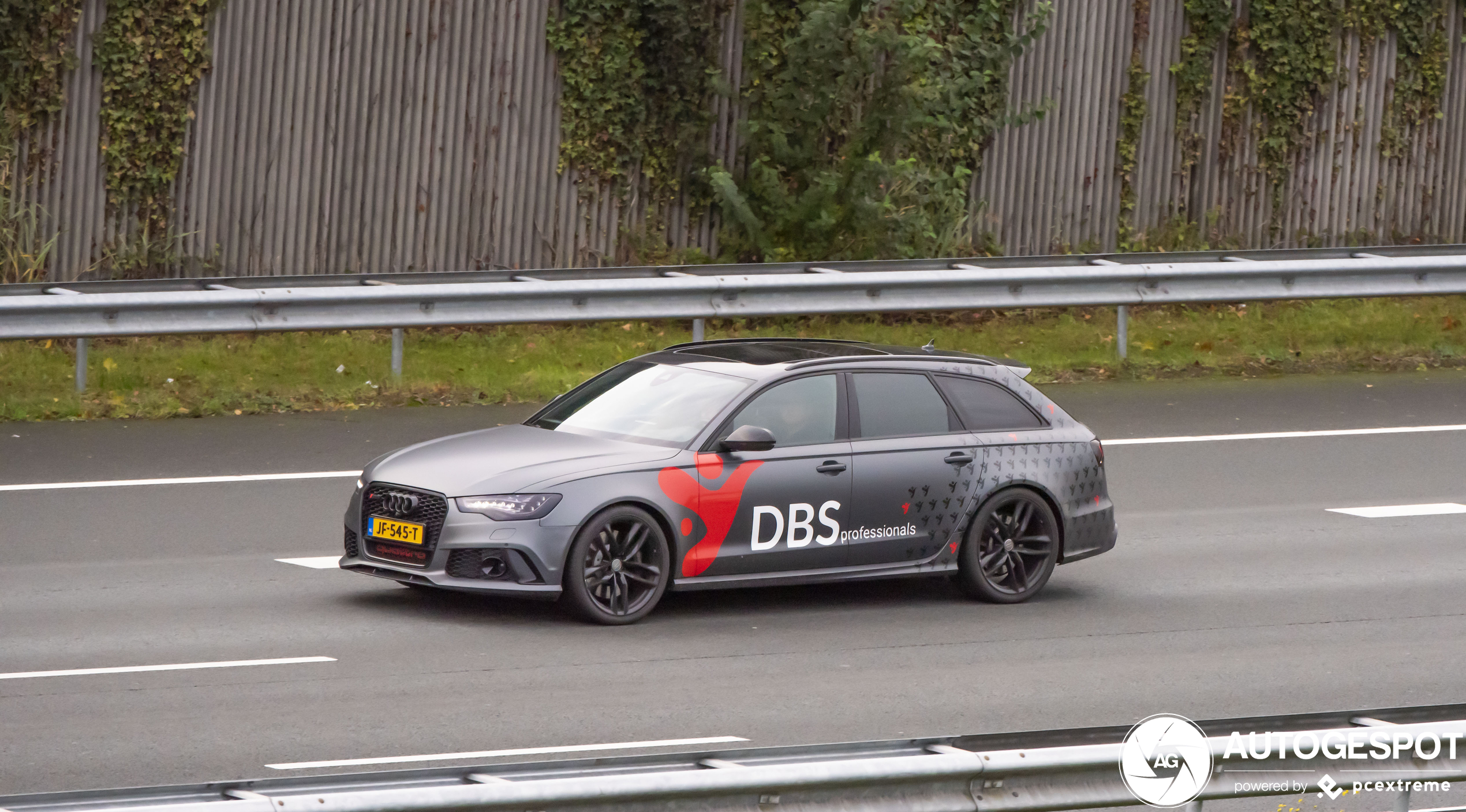 Audi RS6 Avant C7