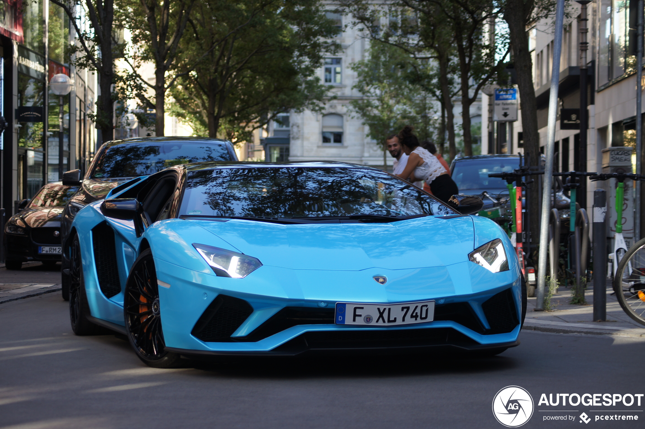 Lamborghini Aventador S LP740-4