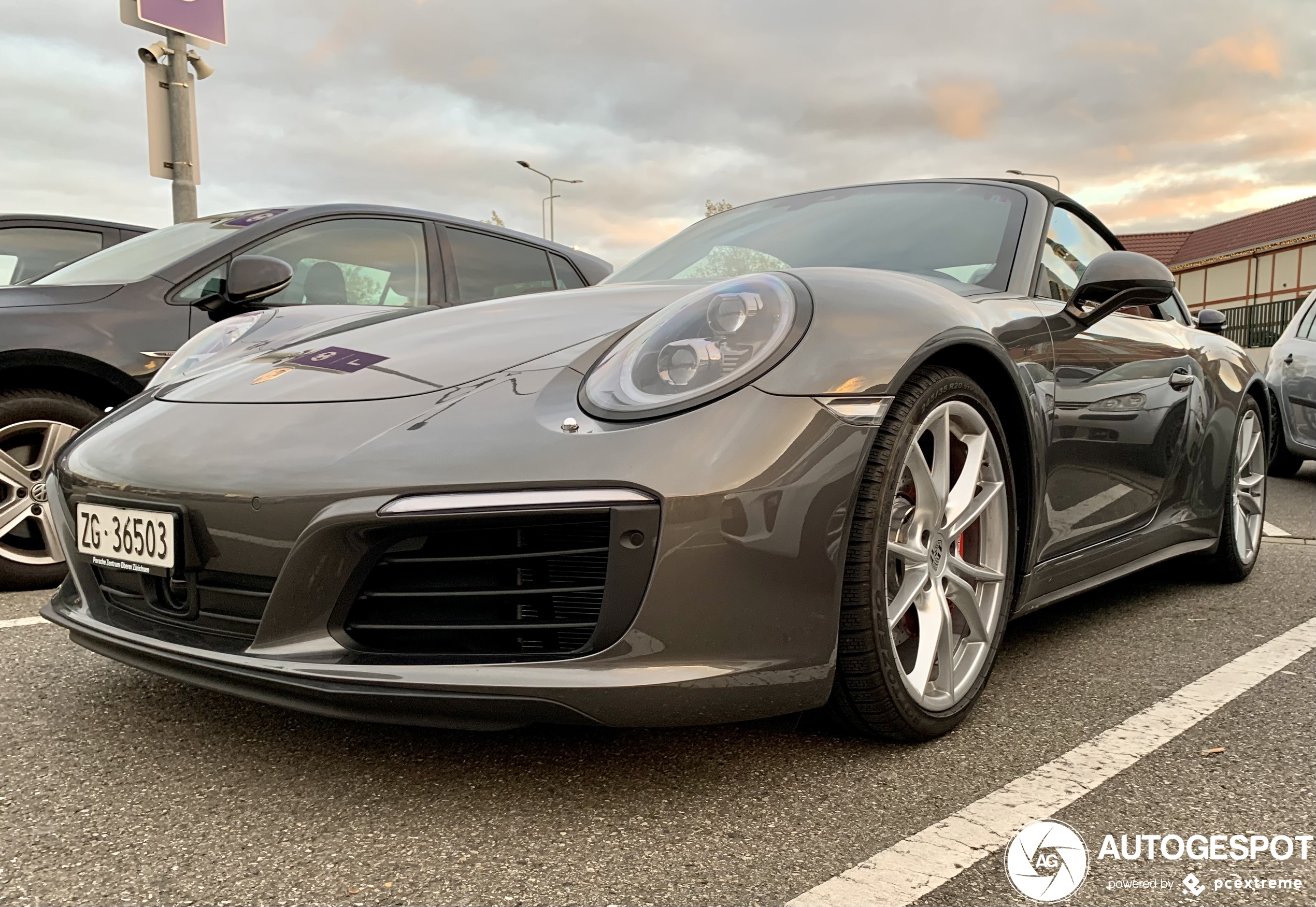 Porsche 991 Carrera 4S Cabriolet MkII