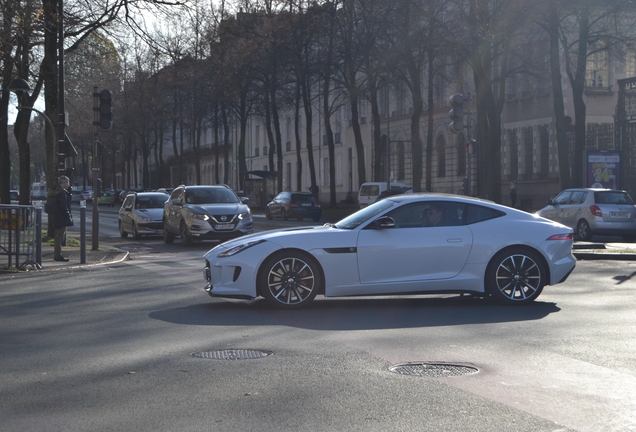 Jaguar F-TYPE S Coupé