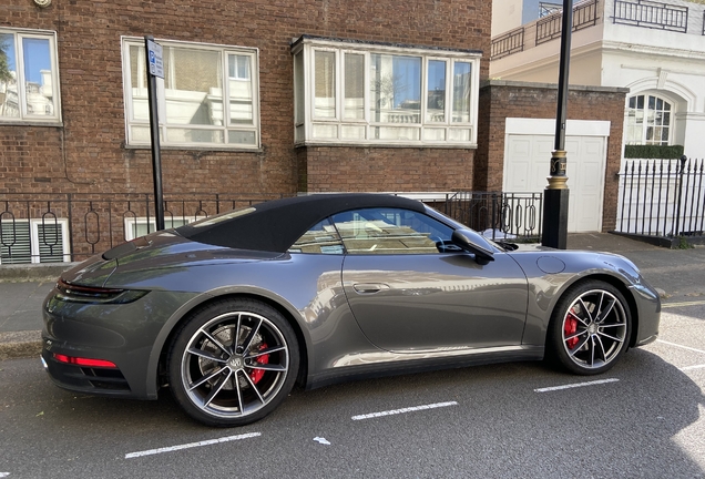 Porsche 992 Carrera S Cabriolet