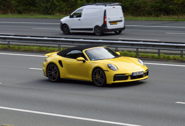 Porsche 992 Turbo S Cabriolet