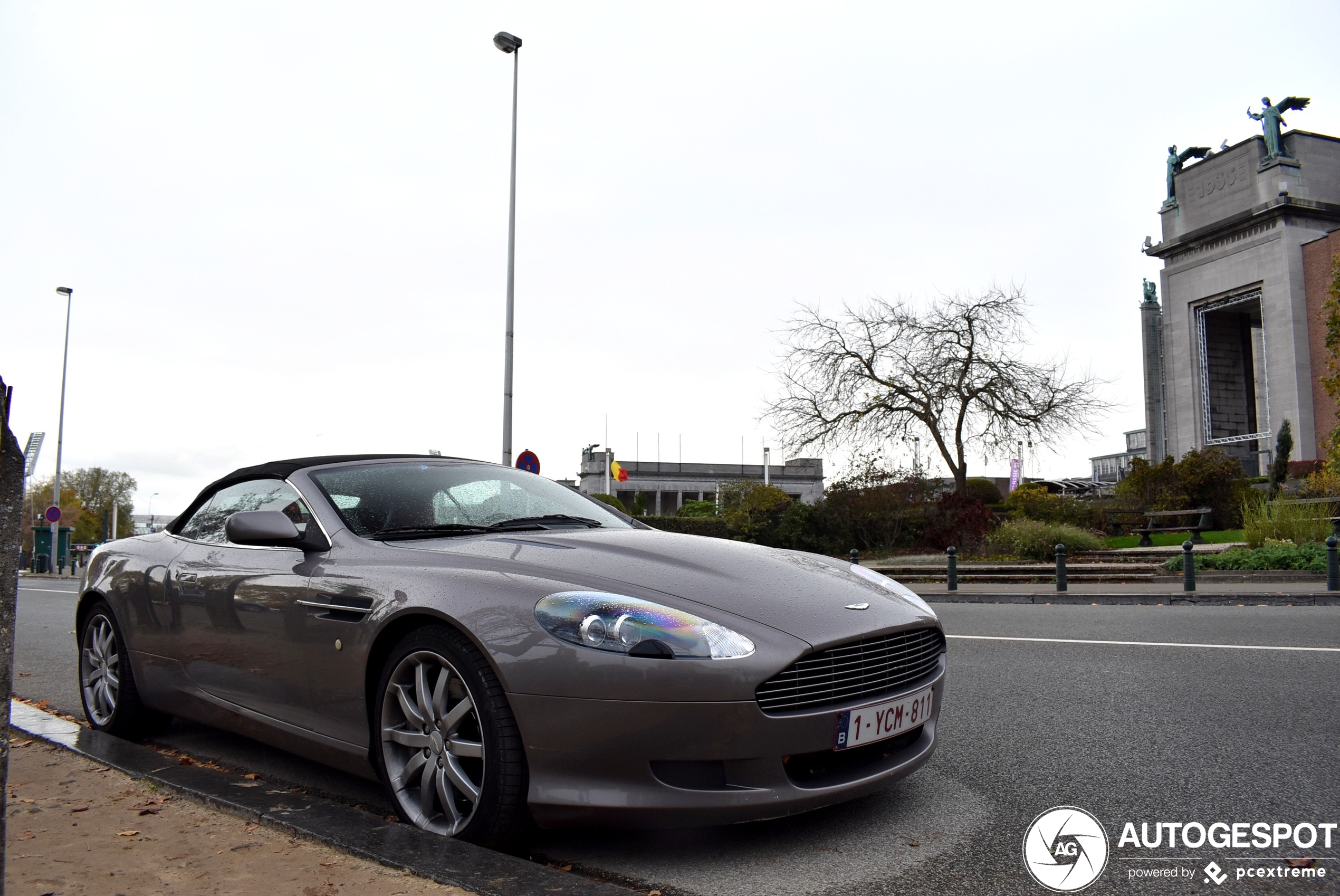 Aston Martin DB9 Volante