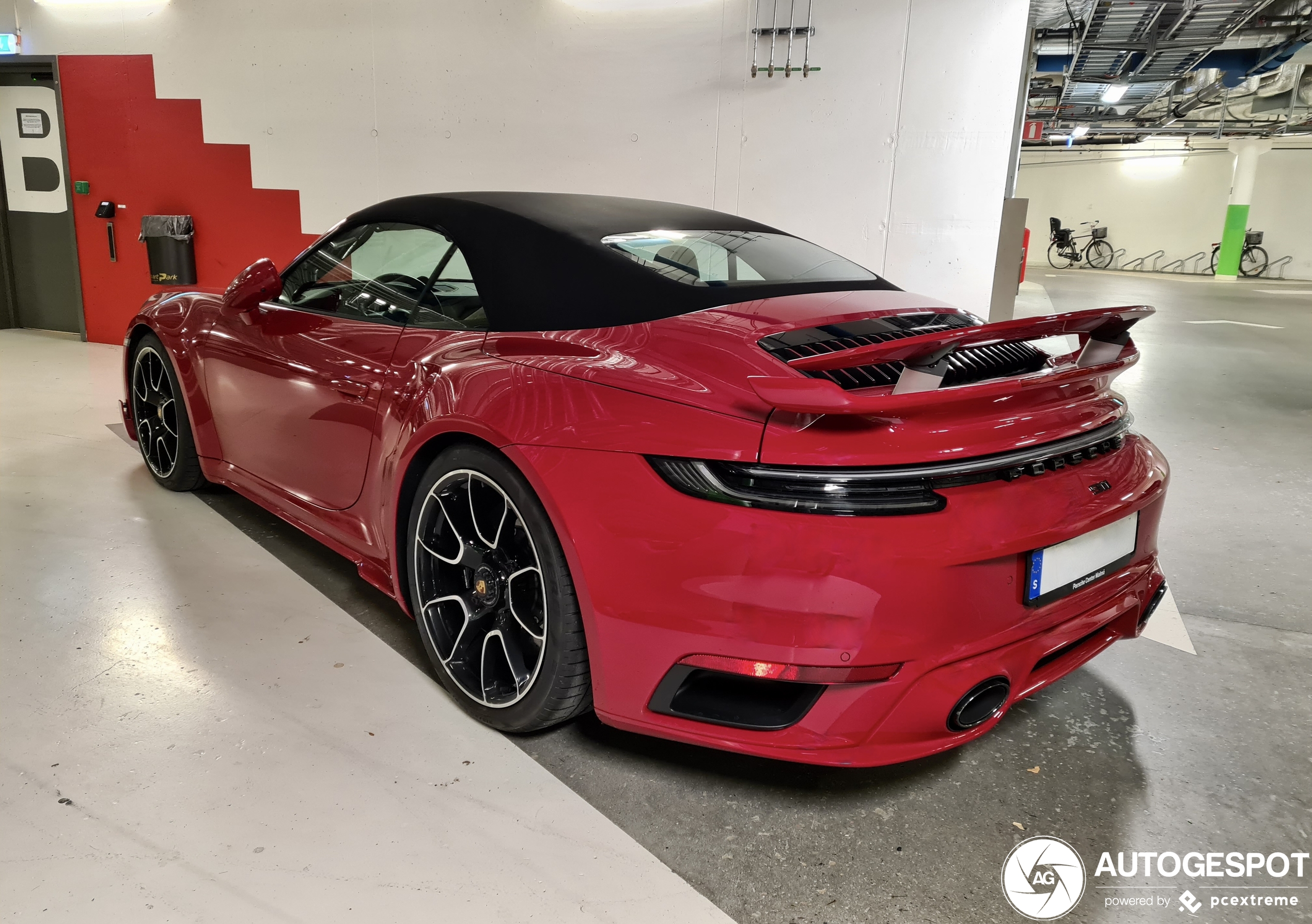 Porsche 992 Turbo S Cabriolet