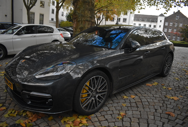 Porsche 971 Panamera Turbo S E-Hybrid Sport Turismo MkII