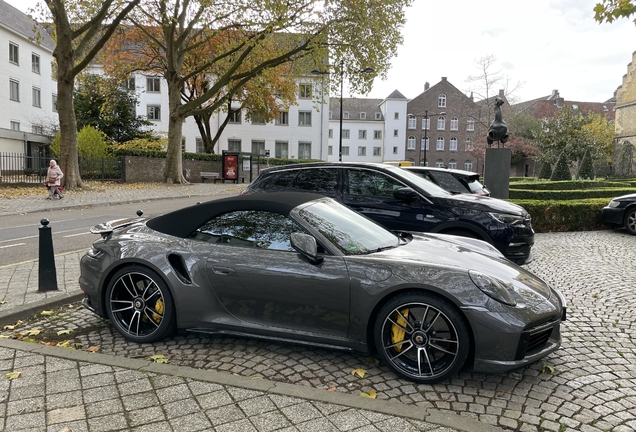 Porsche 992 Turbo S Cabriolet