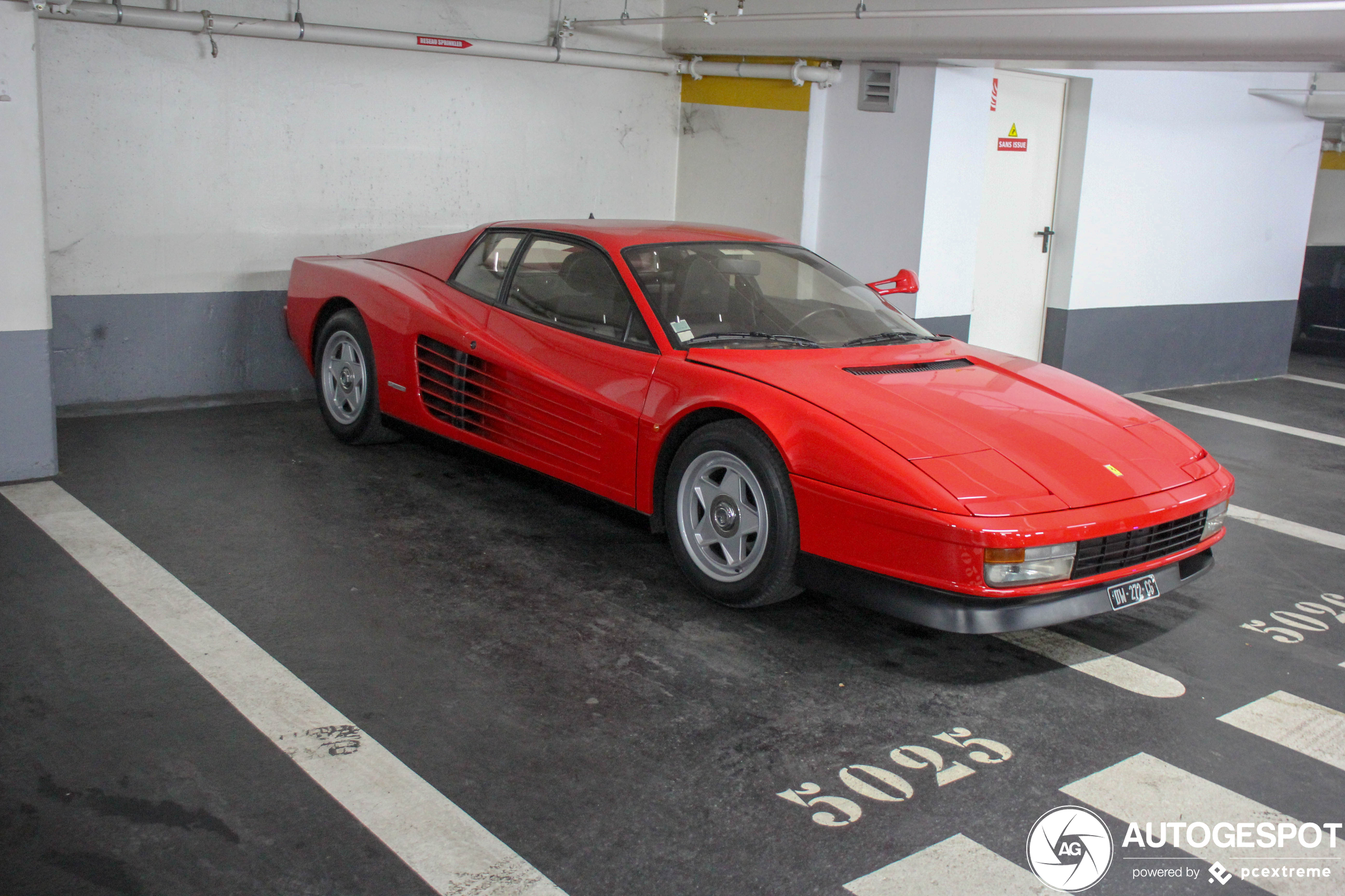 Ferrari Testarossa Monospecchio