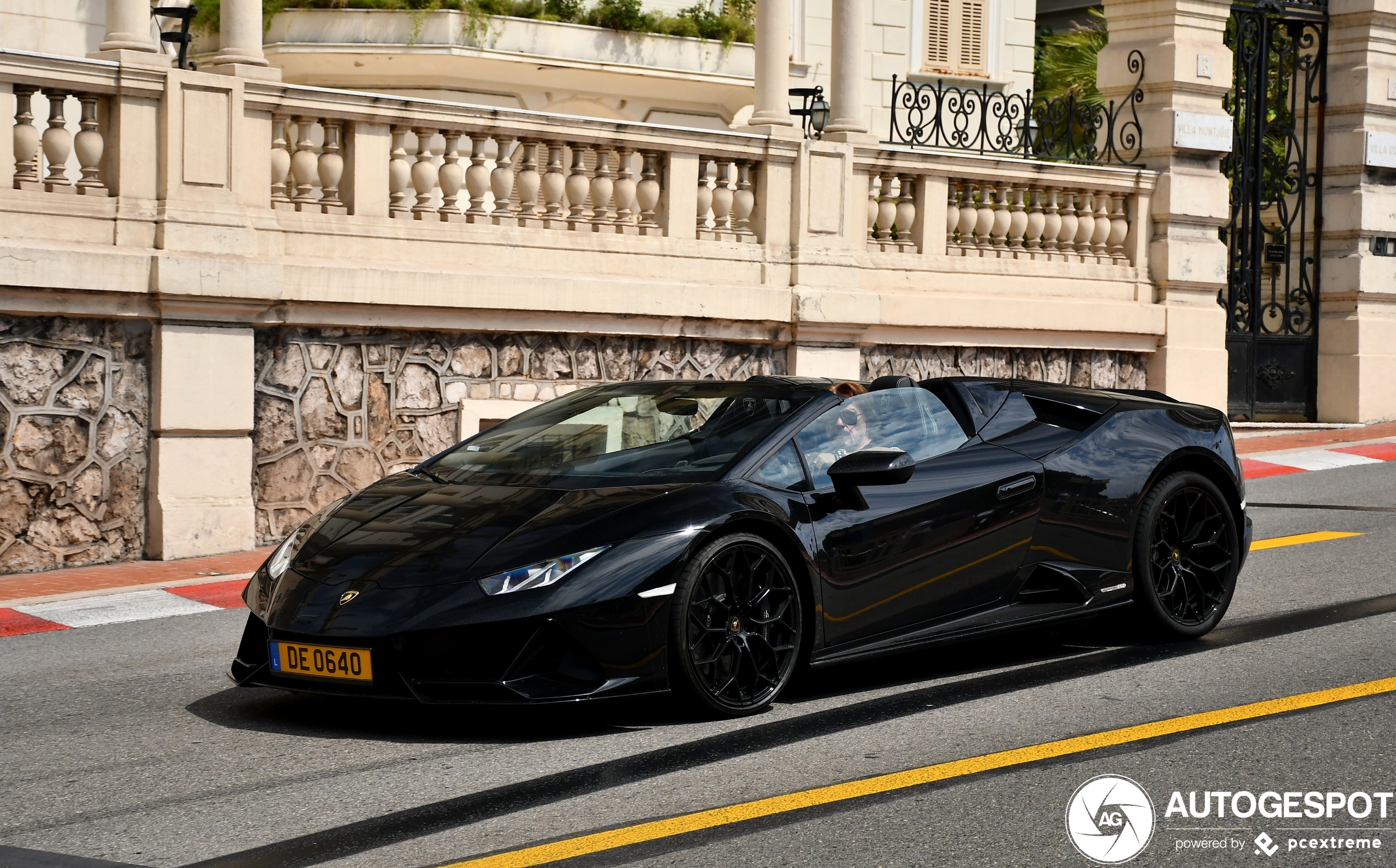 Lamborghini Huracán LP640-4 EVO Spyder