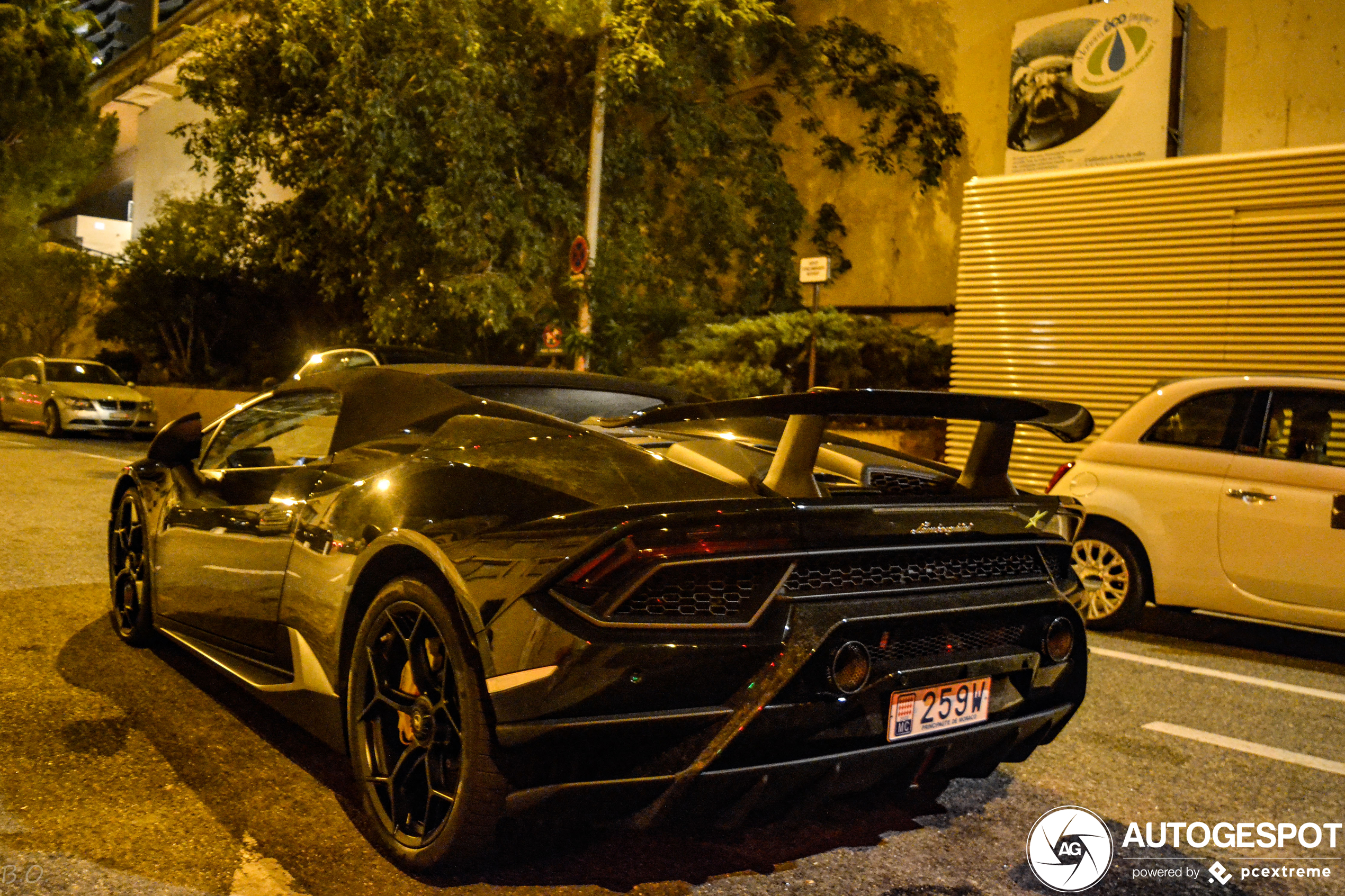 Lamborghini Huracán LP640-4 Performante Spyder