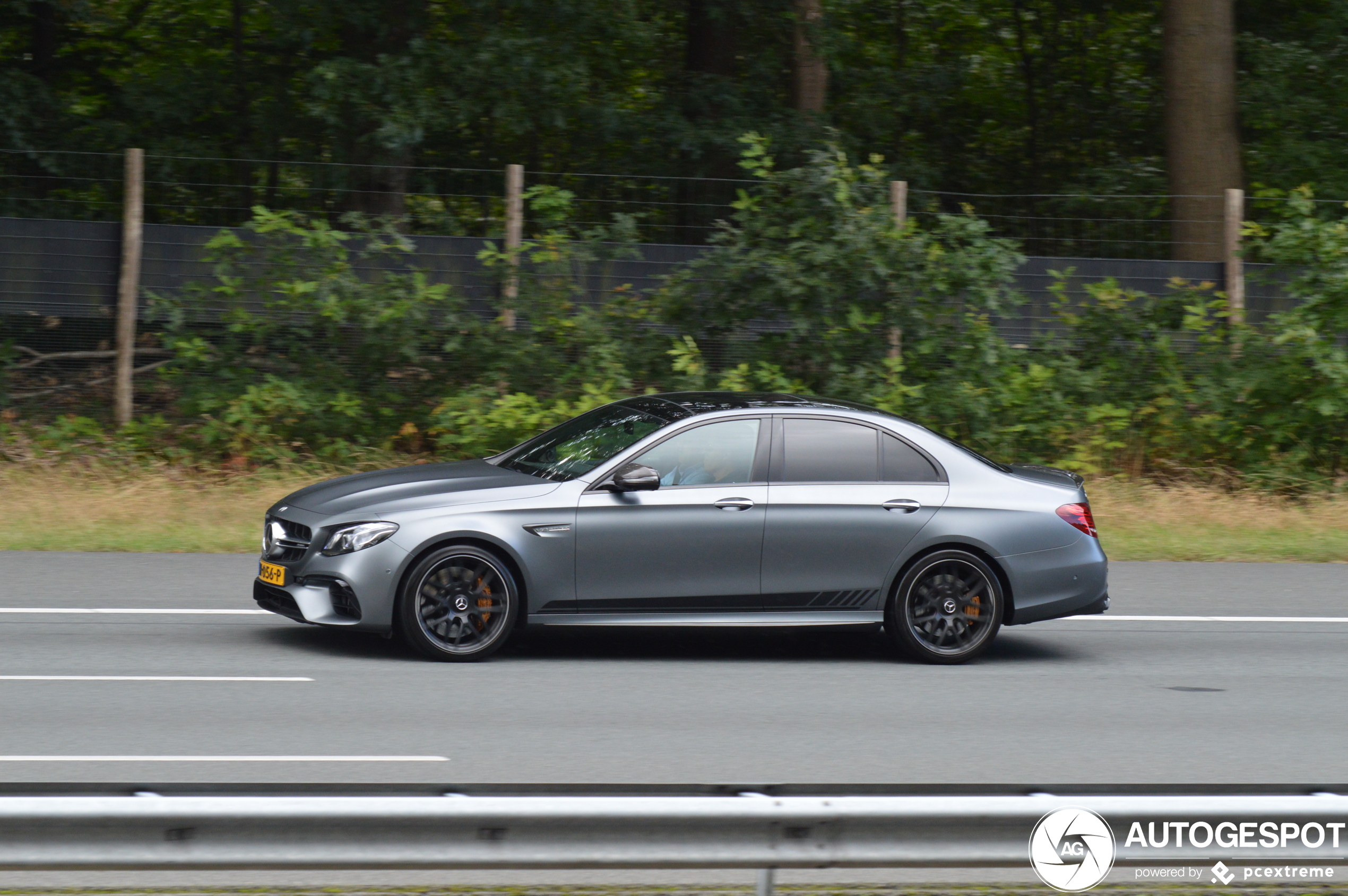 Mercedes-AMG E 63 S W213 Edition 1