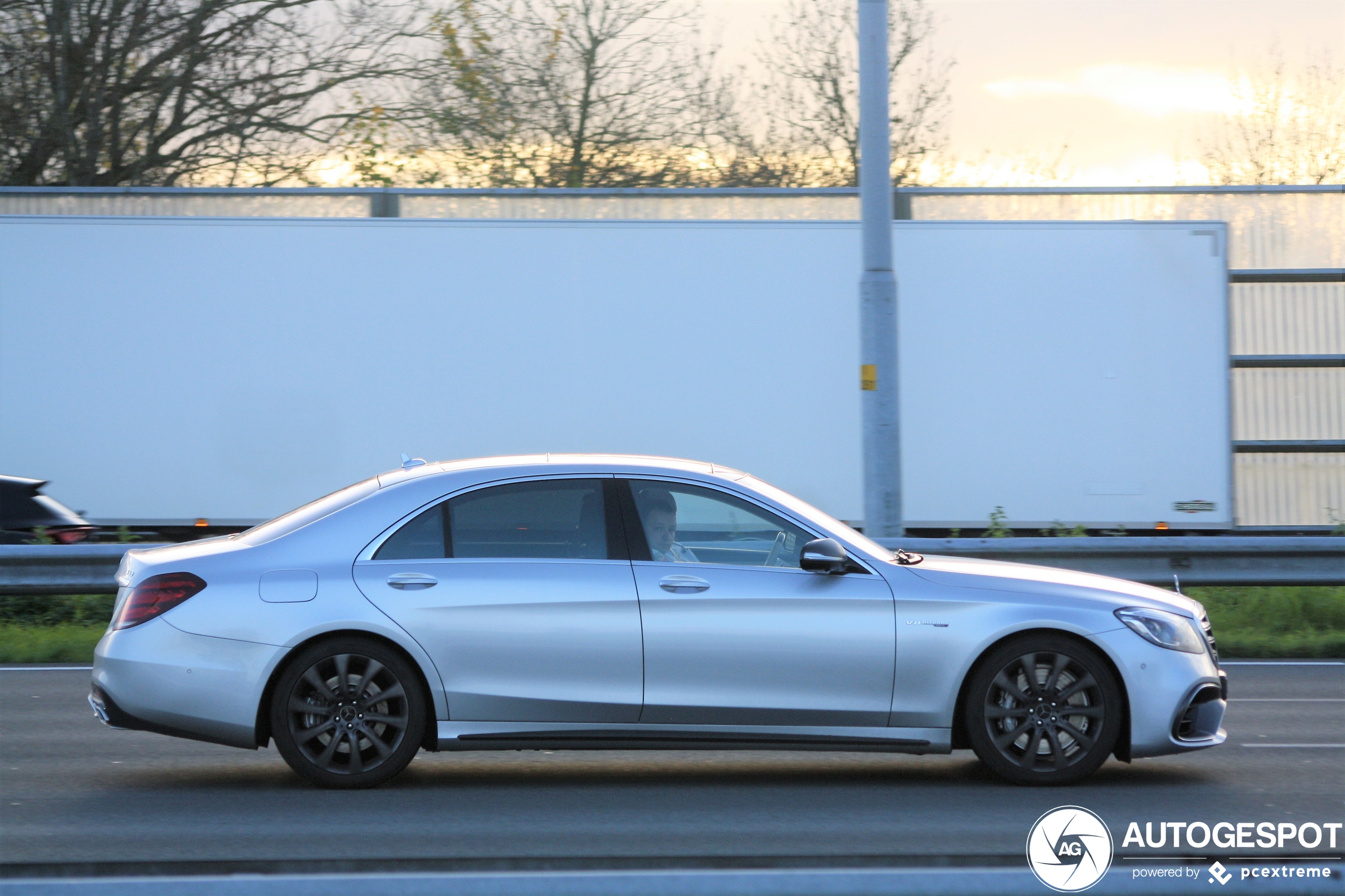 Mercedes-AMG S 63 V222 2017