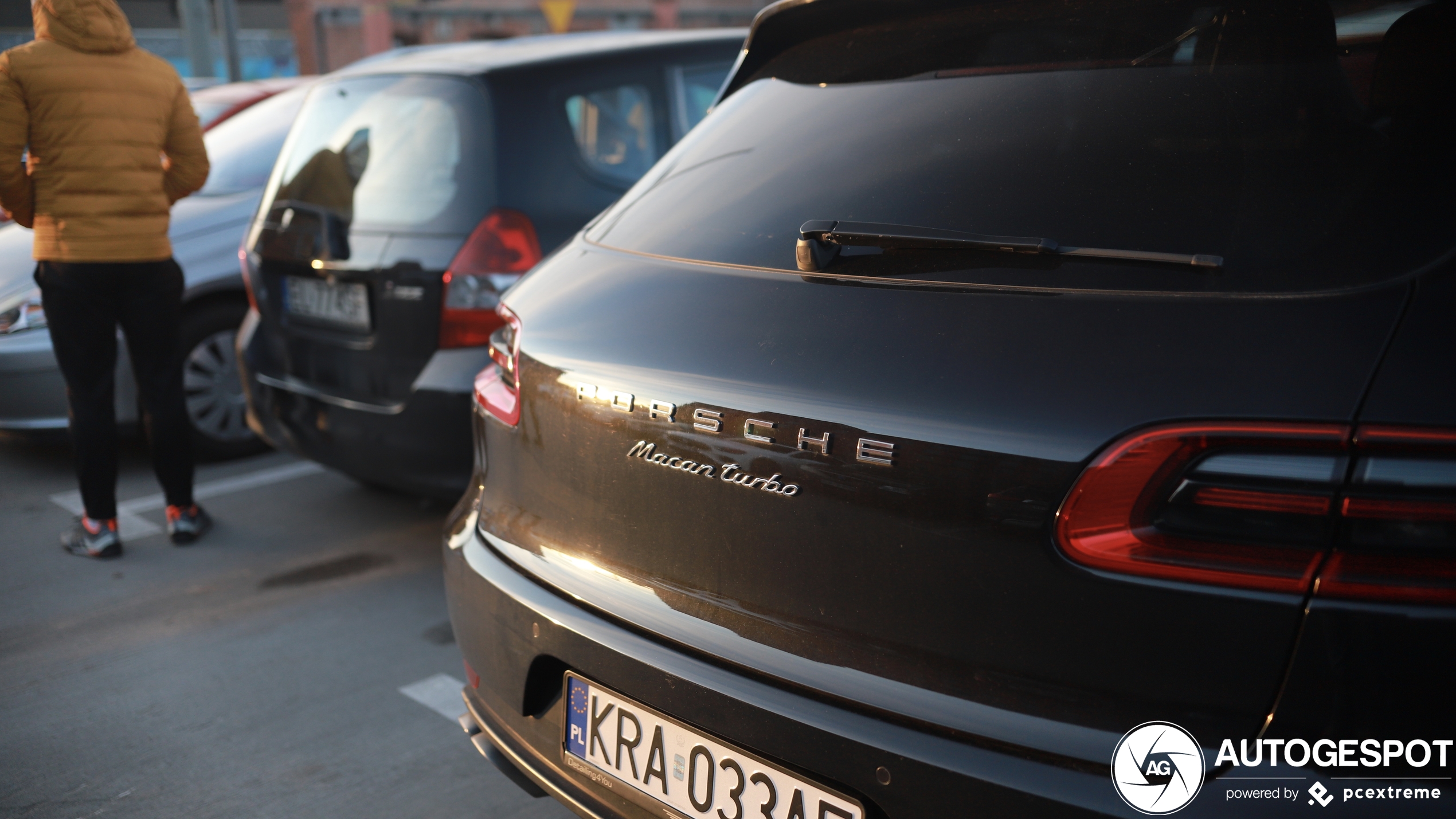 Porsche 95B Macan Turbo