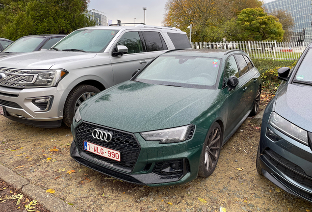 Audi RS4 Avant B9