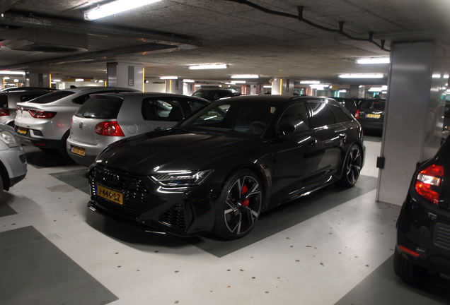 Audi RS6 Avant C8