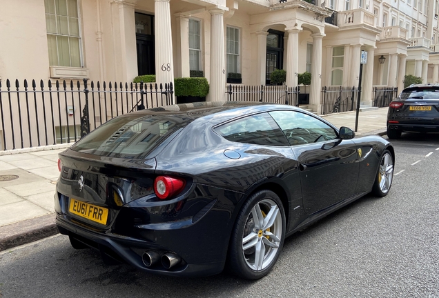 Ferrari FF