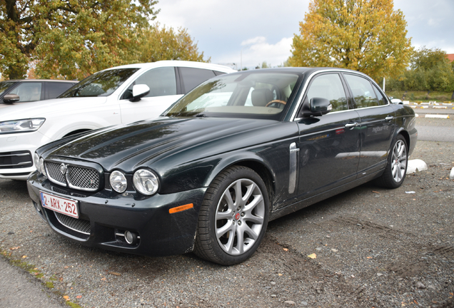 Jaguar XJR