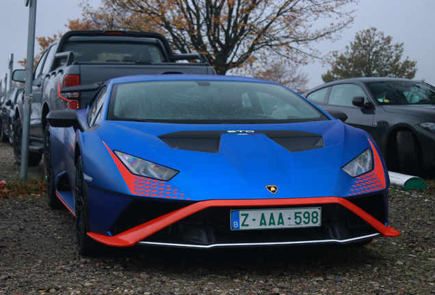 Lamborghini Huracán LP640-2 STO