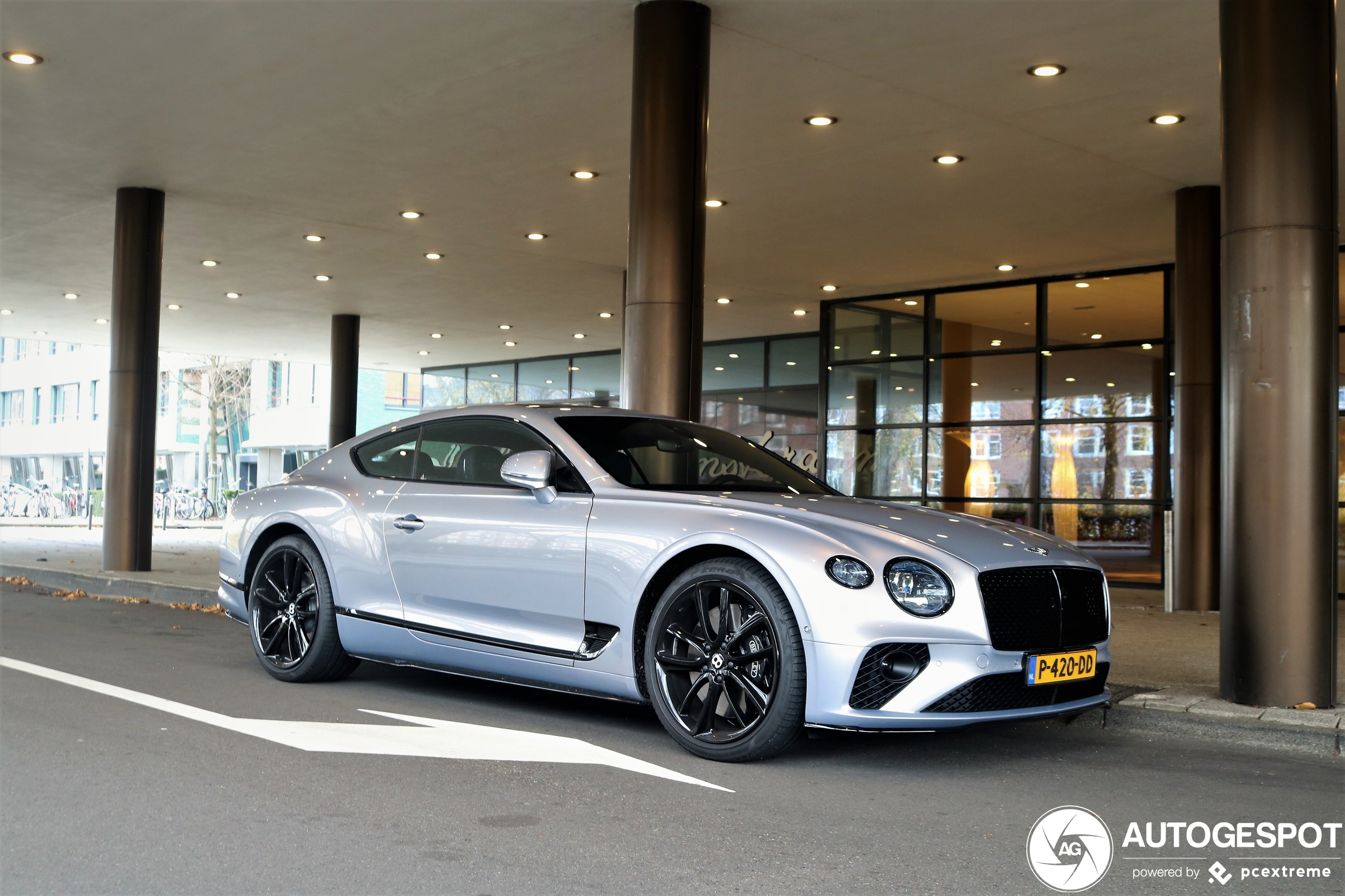 Bentley Continental GT V8 2020