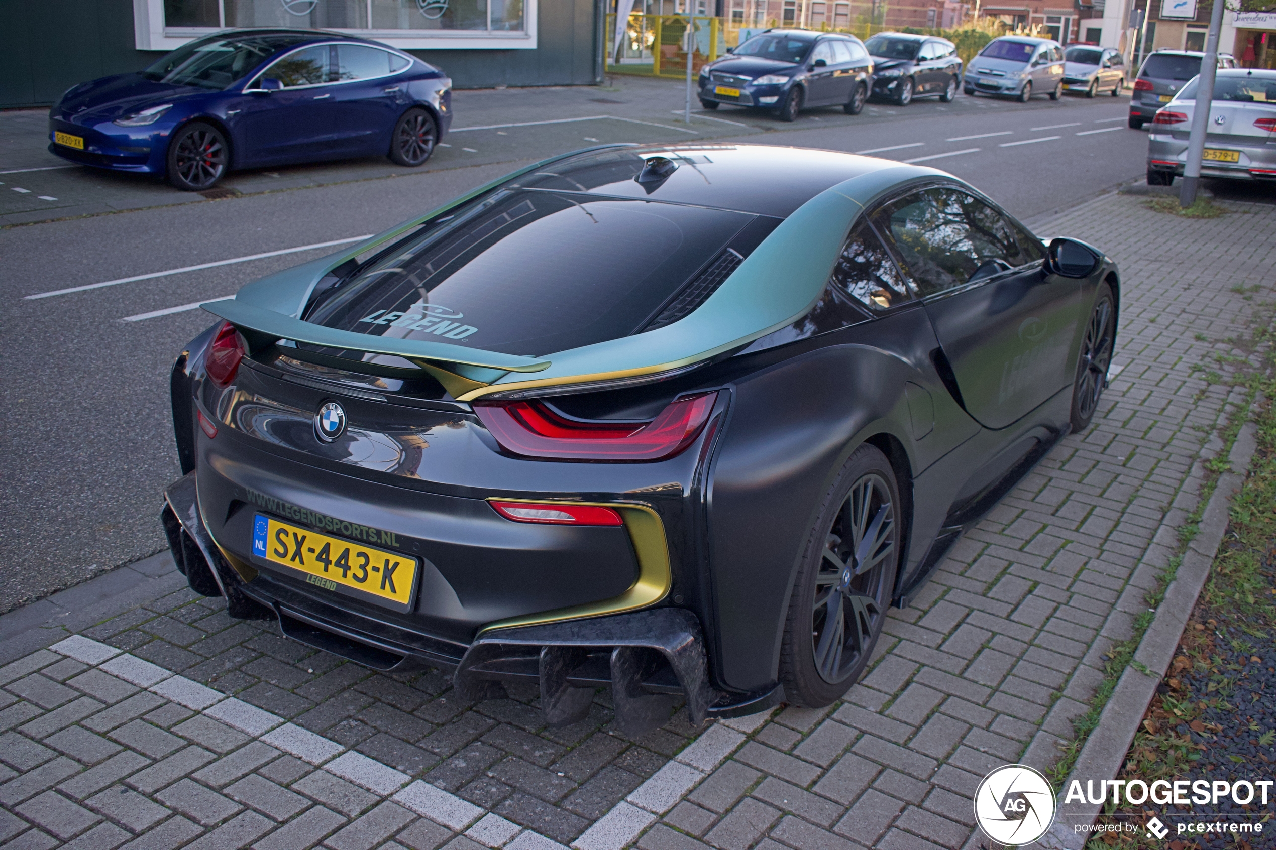 BMW i8 Protonic Frozen Black Edition DarwinPRO